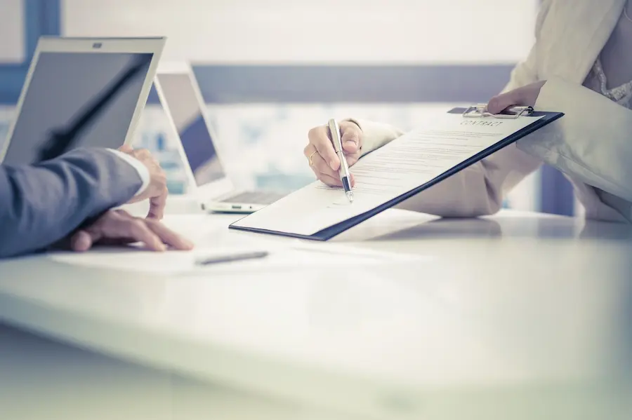 How to Choose the Right Professionals Translation Services for Your Business