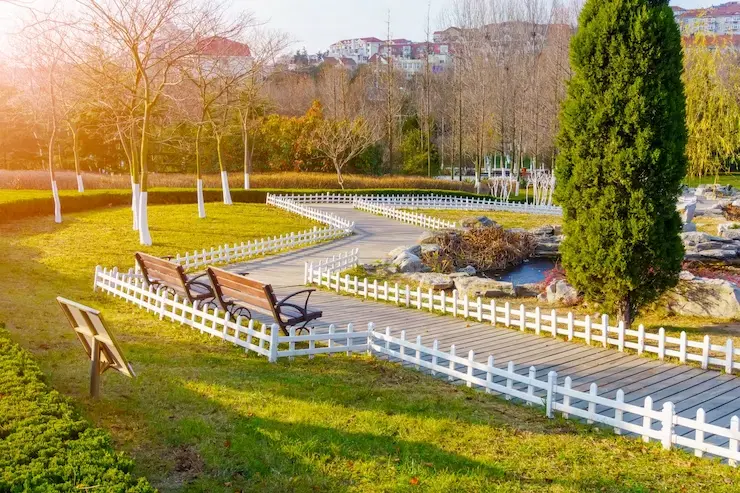 What is Hard Landscaping vs. Soft Landscaping