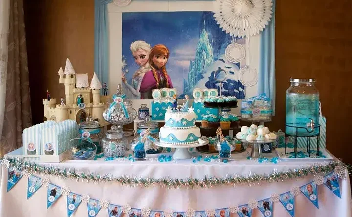 Creating a Magical Frozen-Themed Party Decorative Baking and Party Supplies Guide
