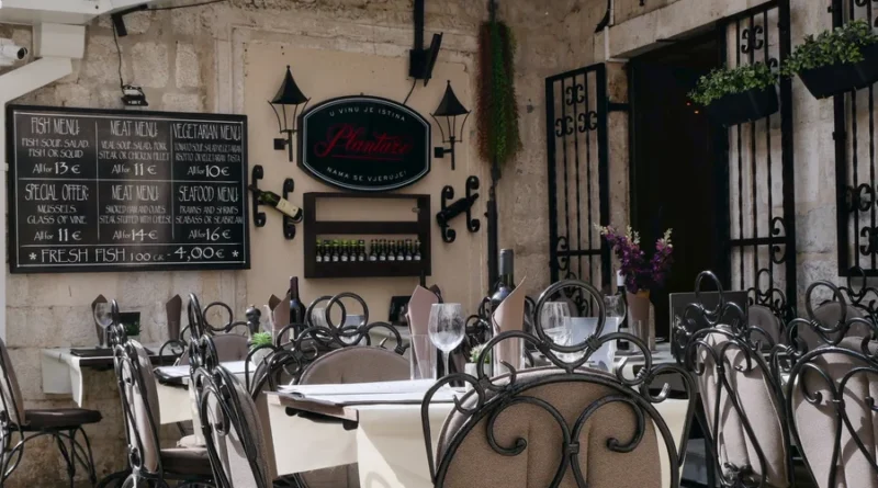 Bon Bon Lawrence Kansas: History, Closure, Catering & Local Alternatives