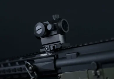 Aimpoint Comp M5 Guide: Specs, Models, & Tactical Performance