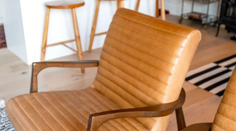 Bose 26" Leather Counter Stool Guide: Specs, Style, & Sizing