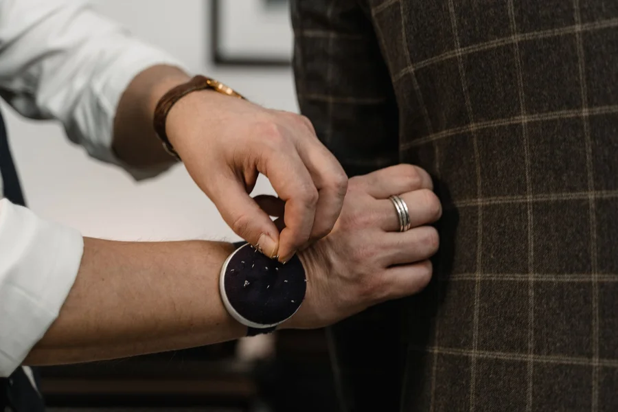 Suitsupply Relaxed Fit Checked Roma Blazer: Review & Styling